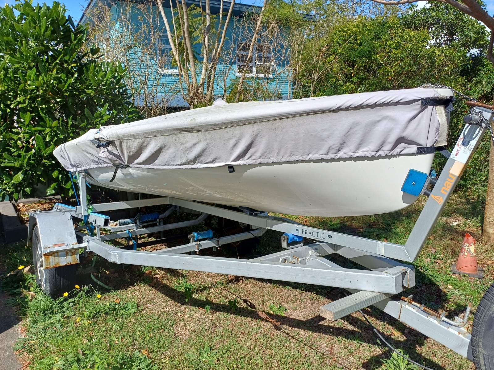 420 Sailing Dinghy