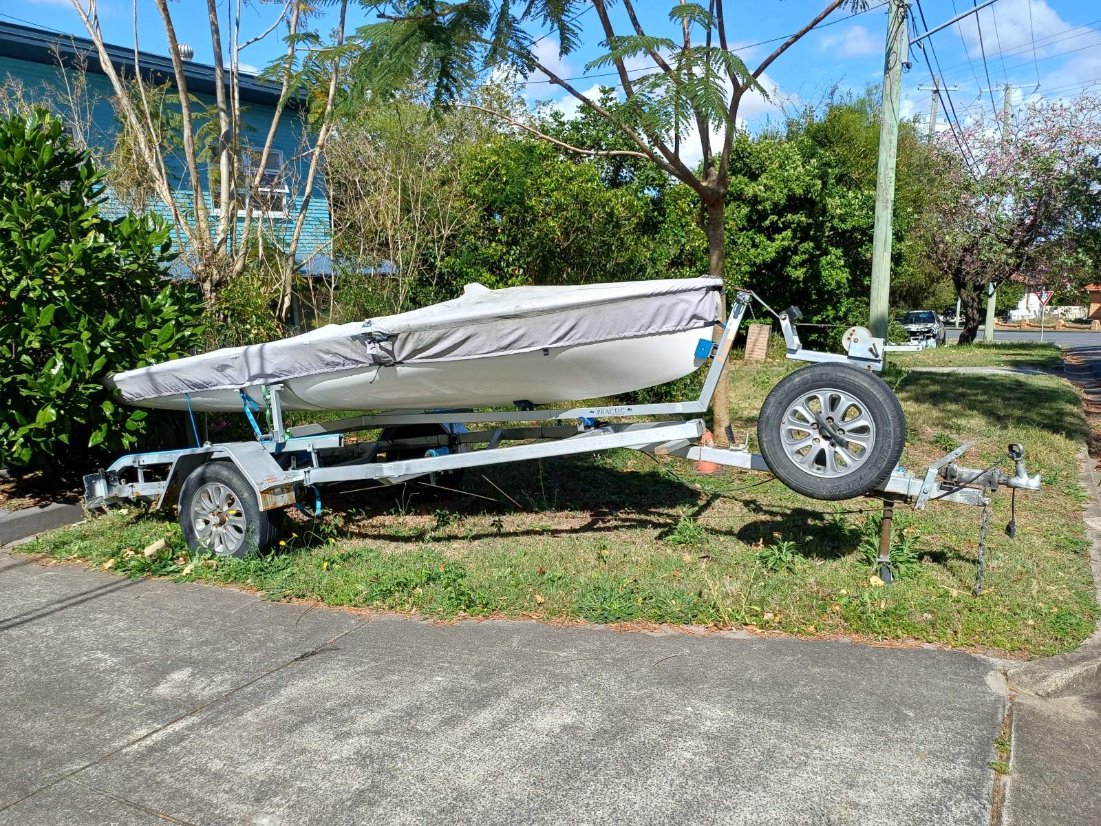 420 Sailing Dinghy