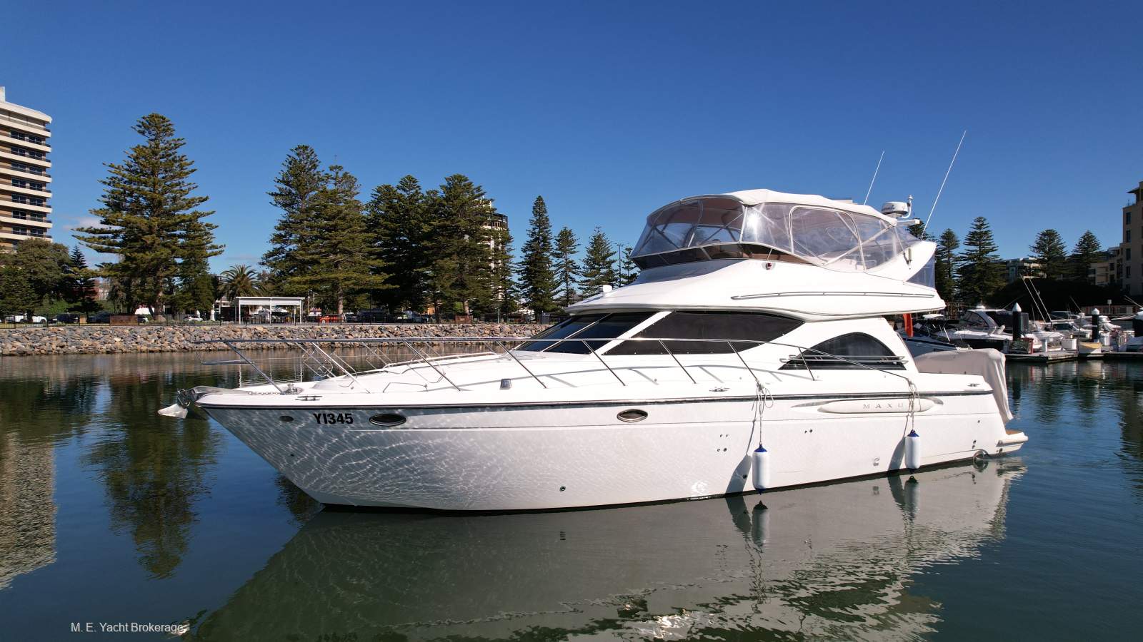 Maxum 4600 SCB With Full service history