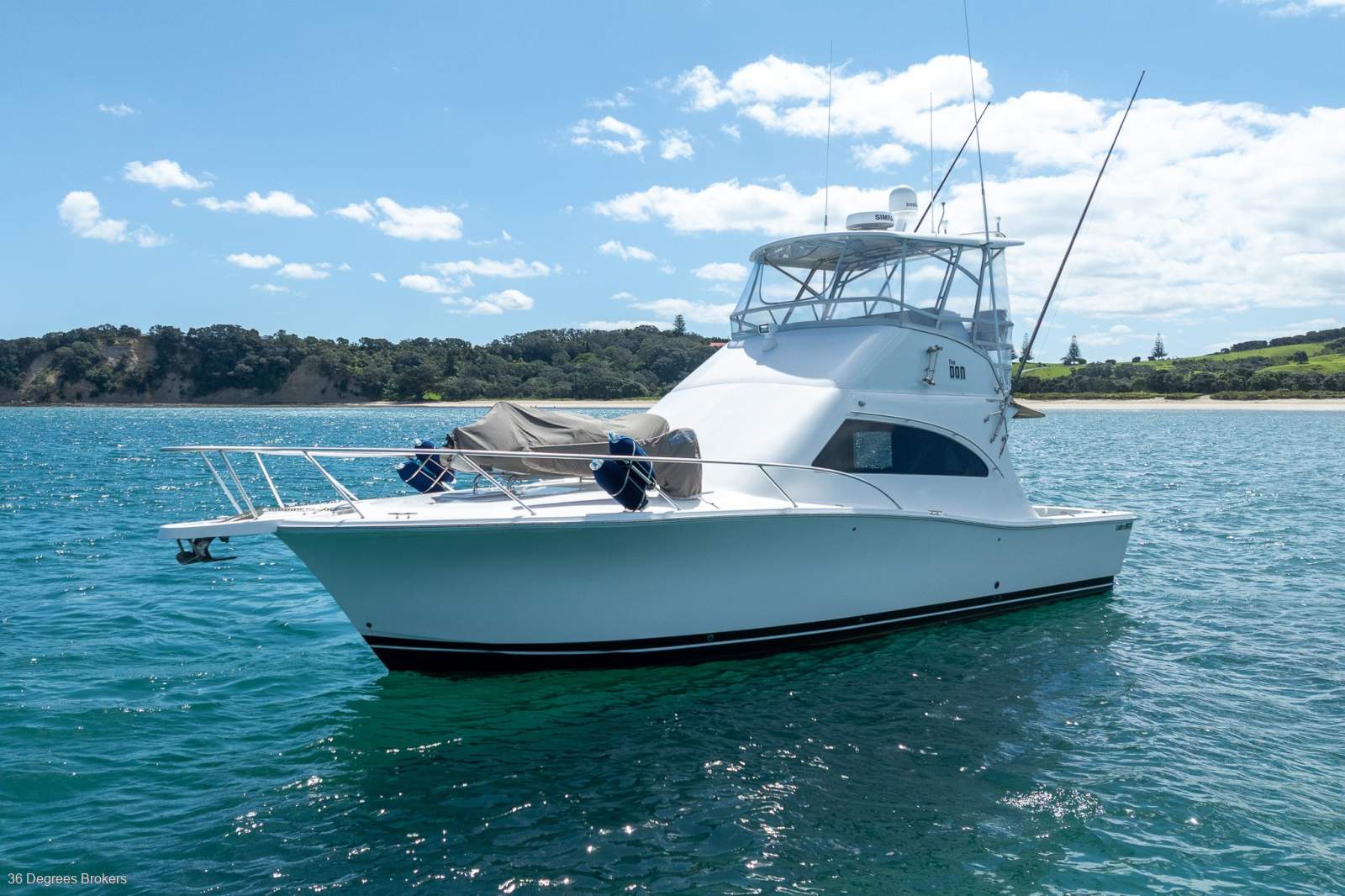 Luhrs 36