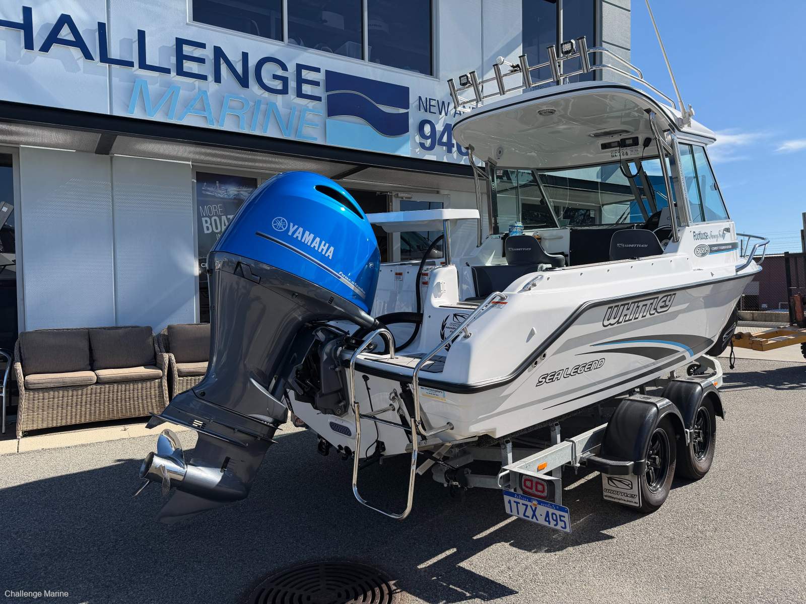 Whittley SL22 Coast Tourer Edition With Yamaha 200HP 4-Stroke 88 Hours
