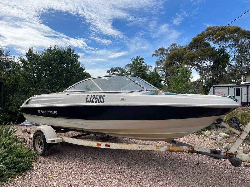Bayliner 175 Capri Manufacture year 2000