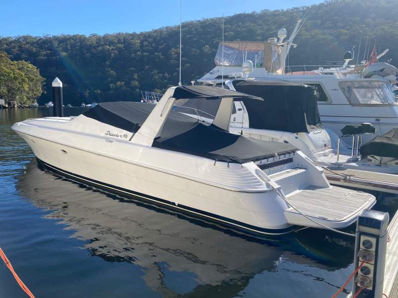 Riviera 44 Diavolo SHAFT DRIVE