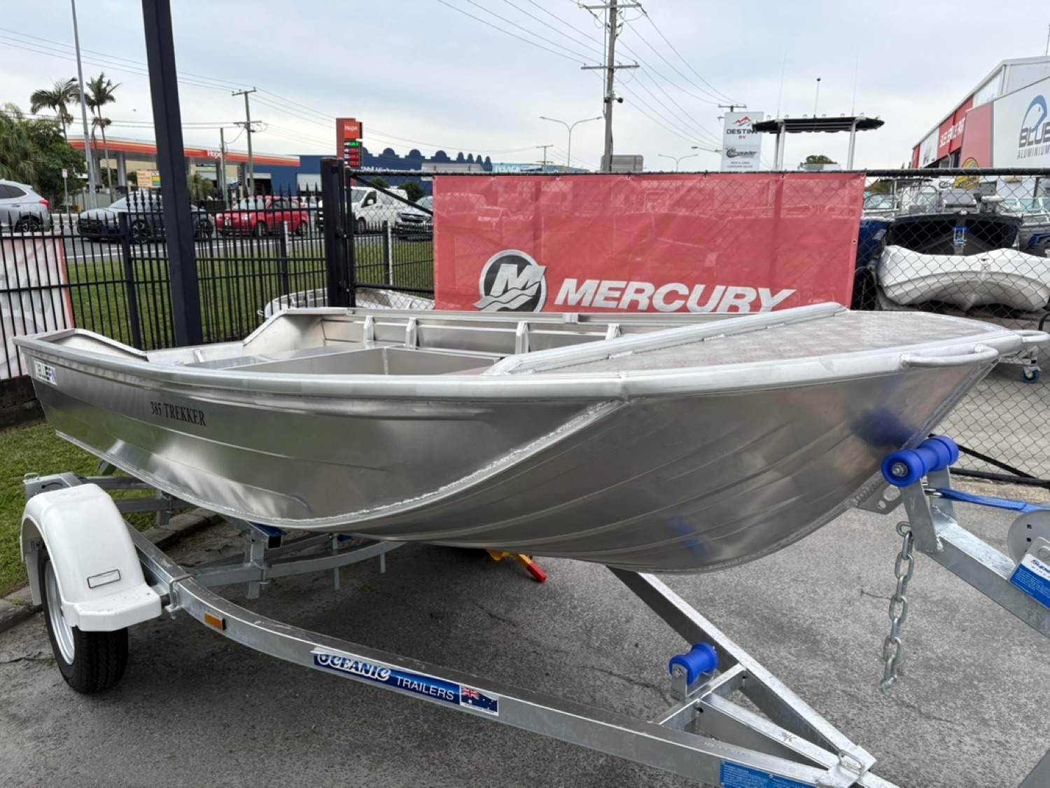 Bluefin 4.15 Trekker