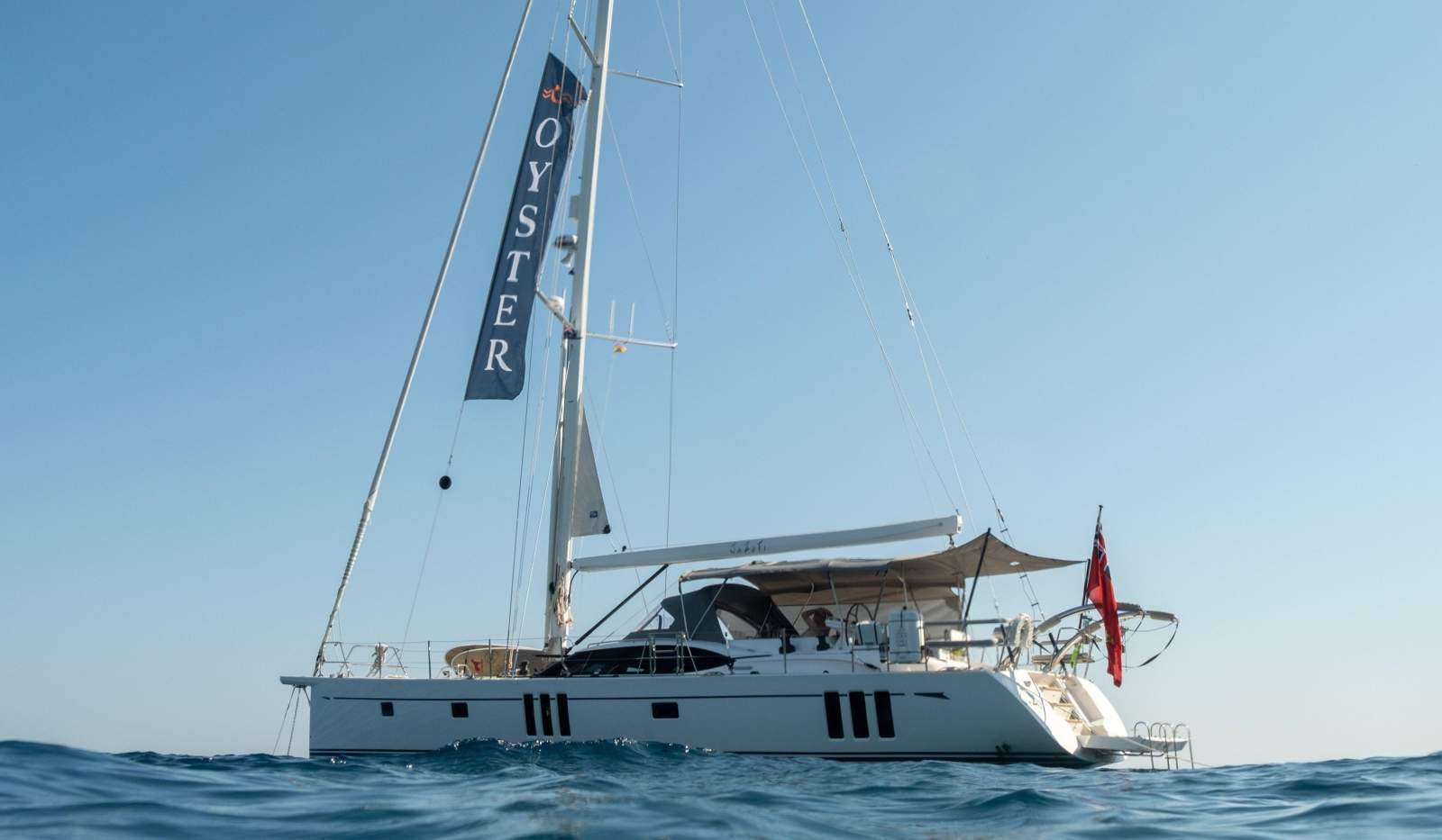 Oyster 595