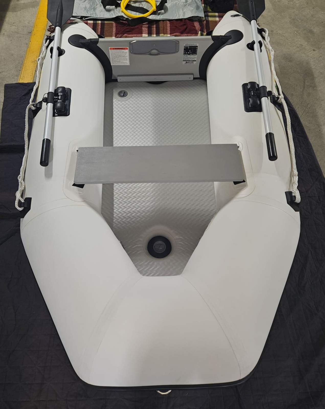 Island Inflatables Island Airdeck 230 IA230:Front view