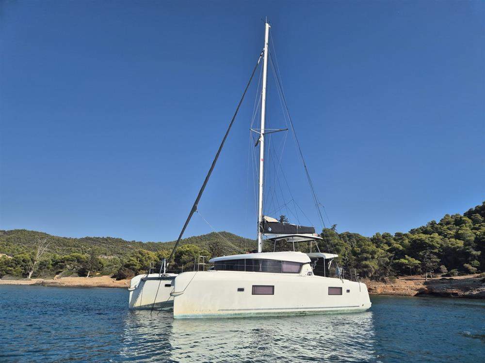 Lagoon 42
