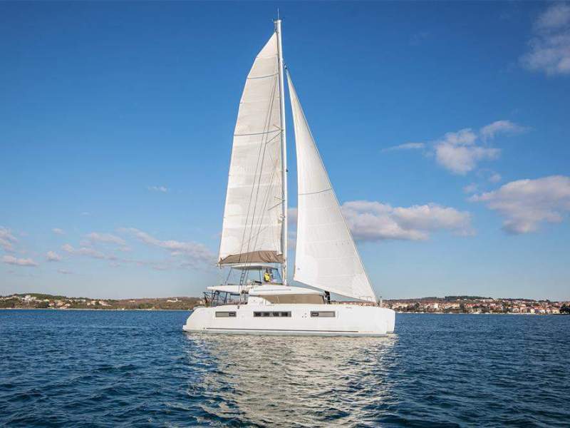 Lagoon 50