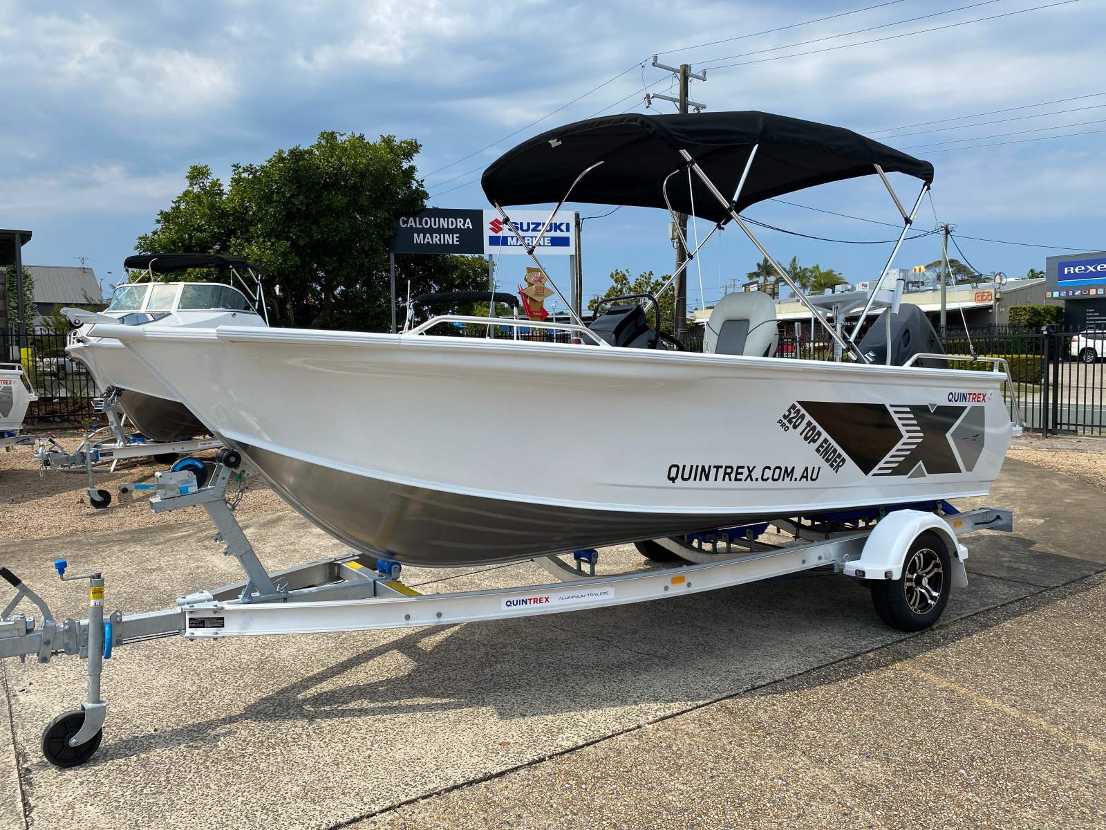 New Quintrex 520 Top Ender 520 Top Ender Pro