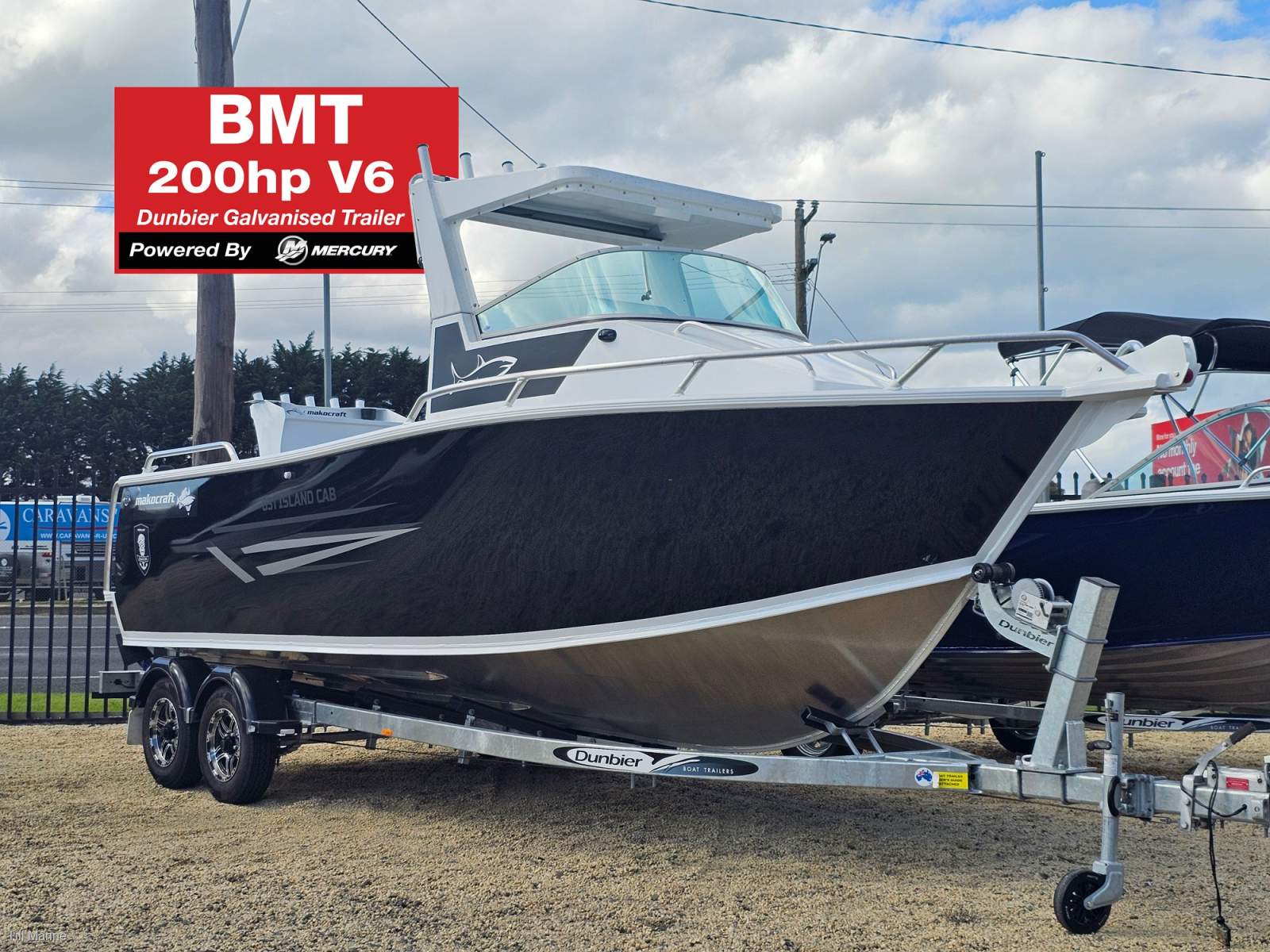 Makocraft 631 Island Cab HT BMT Mercury 200hp V6 + Trailer