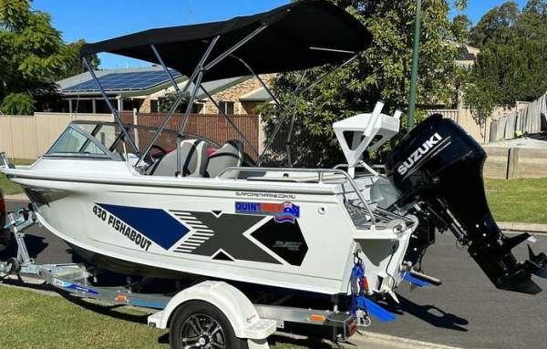 Quintrex 430 Fishabout Quintrex 430 Fishabout
