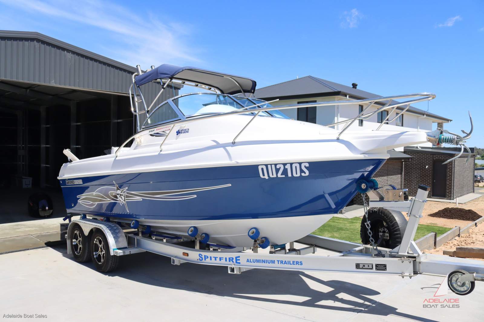 Haines Hunter 595 Offshore only 25 hours Haines Hunter 595 Offshore only 25 hours