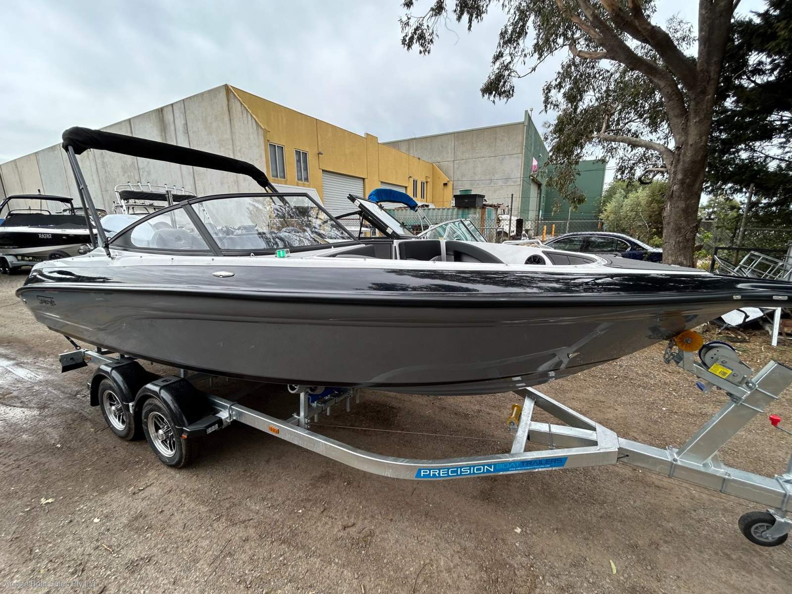 Stejcraft SS64BR Outboard Stejcraft SS64BR Outboard