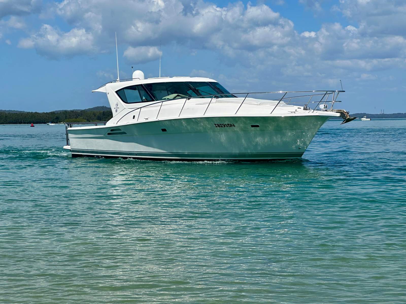 Riviera 4000 Offshore Hardtop