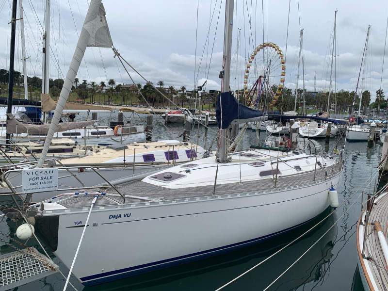 Dufour 38 Classic