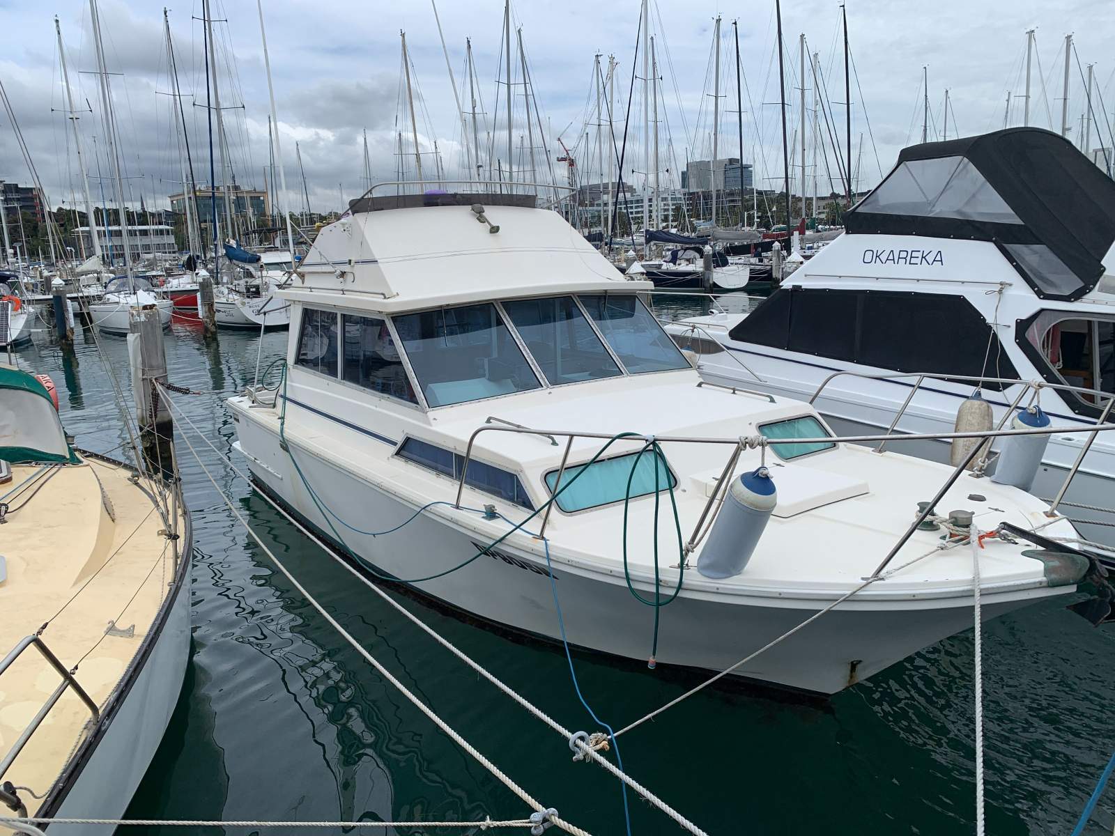 Mariner 34 Flybridge Mariner 34 Flybridge