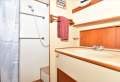 Grand Banks 46 Classic:Fwd ensuite Grand Banks 46 Classic:Fwd ensuite