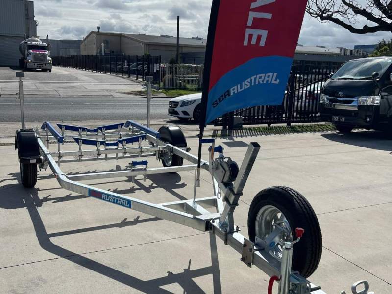BRAND NEW GALVANISED BOAT TRAILER