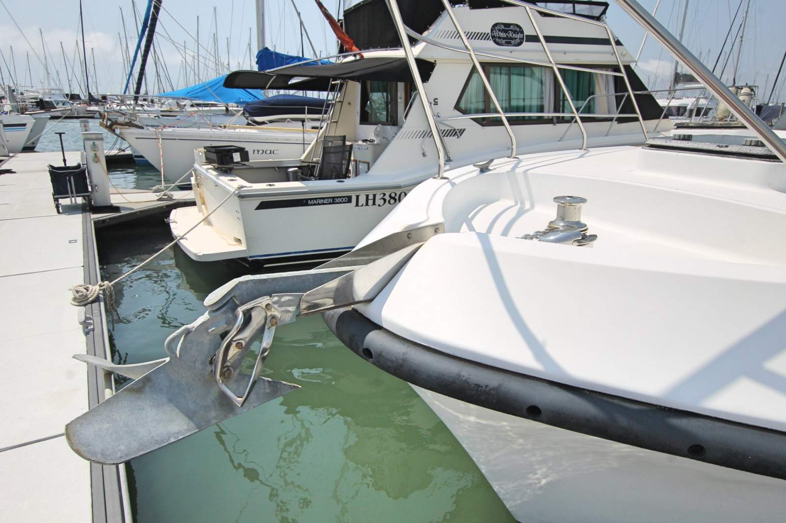 Harriscraft 38 Flybridge Cruiser, "Sold As Is Where Is" Harriscraft 38 Flybridge Cruiser, "Sold As Is Where Is"