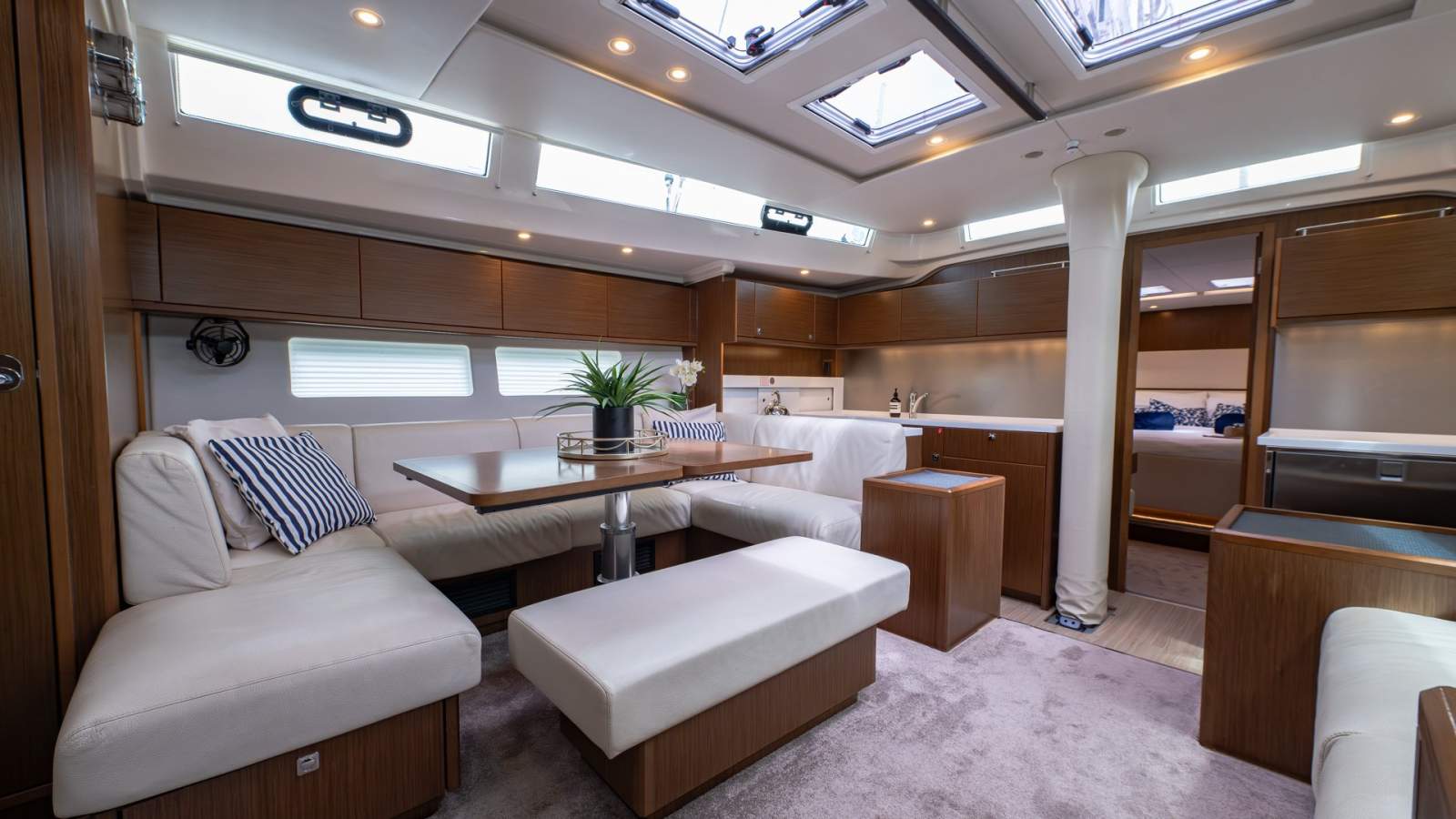 Bavaria C57 Bavaria C57