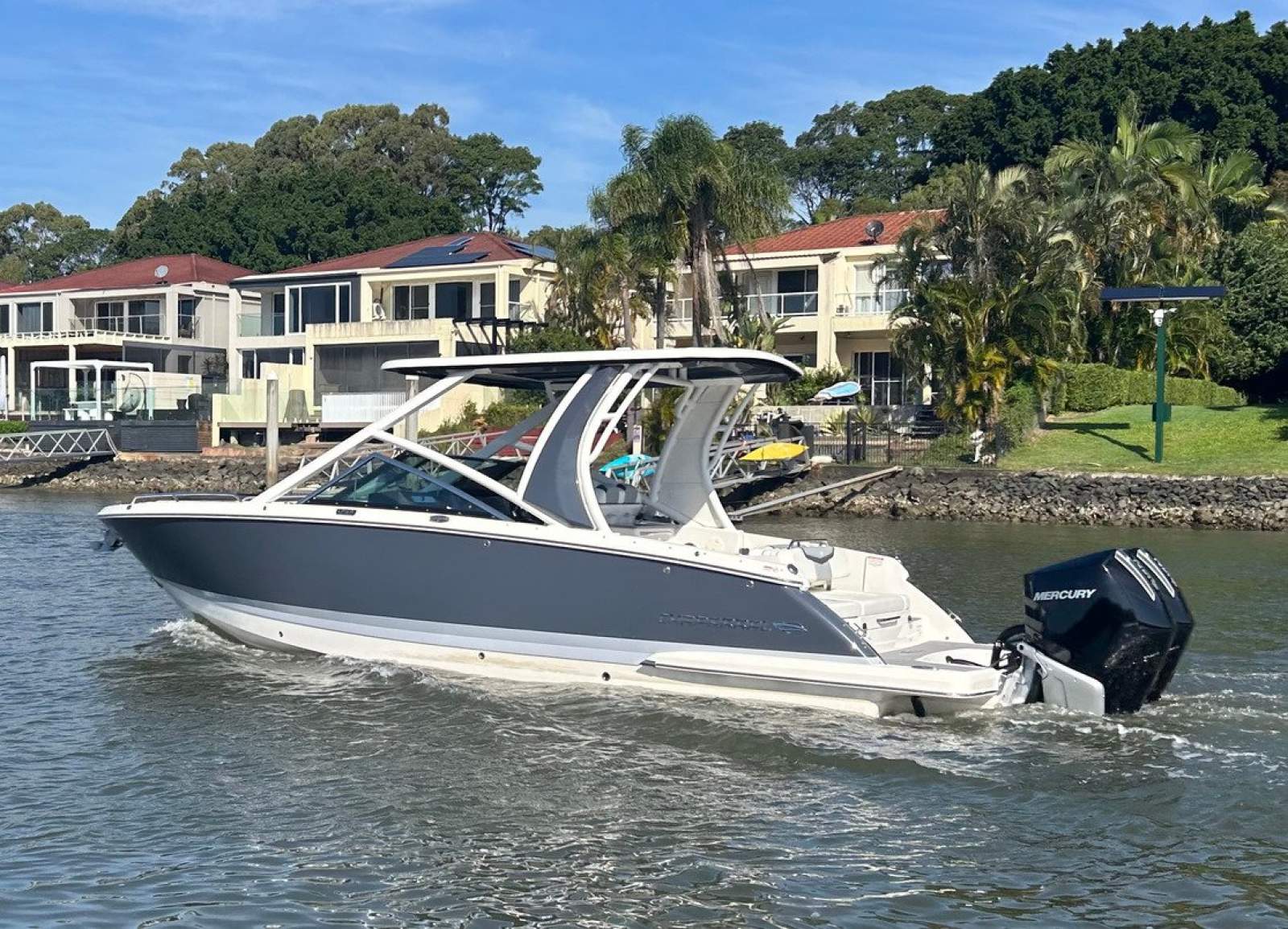 Chaparral 280 OSX