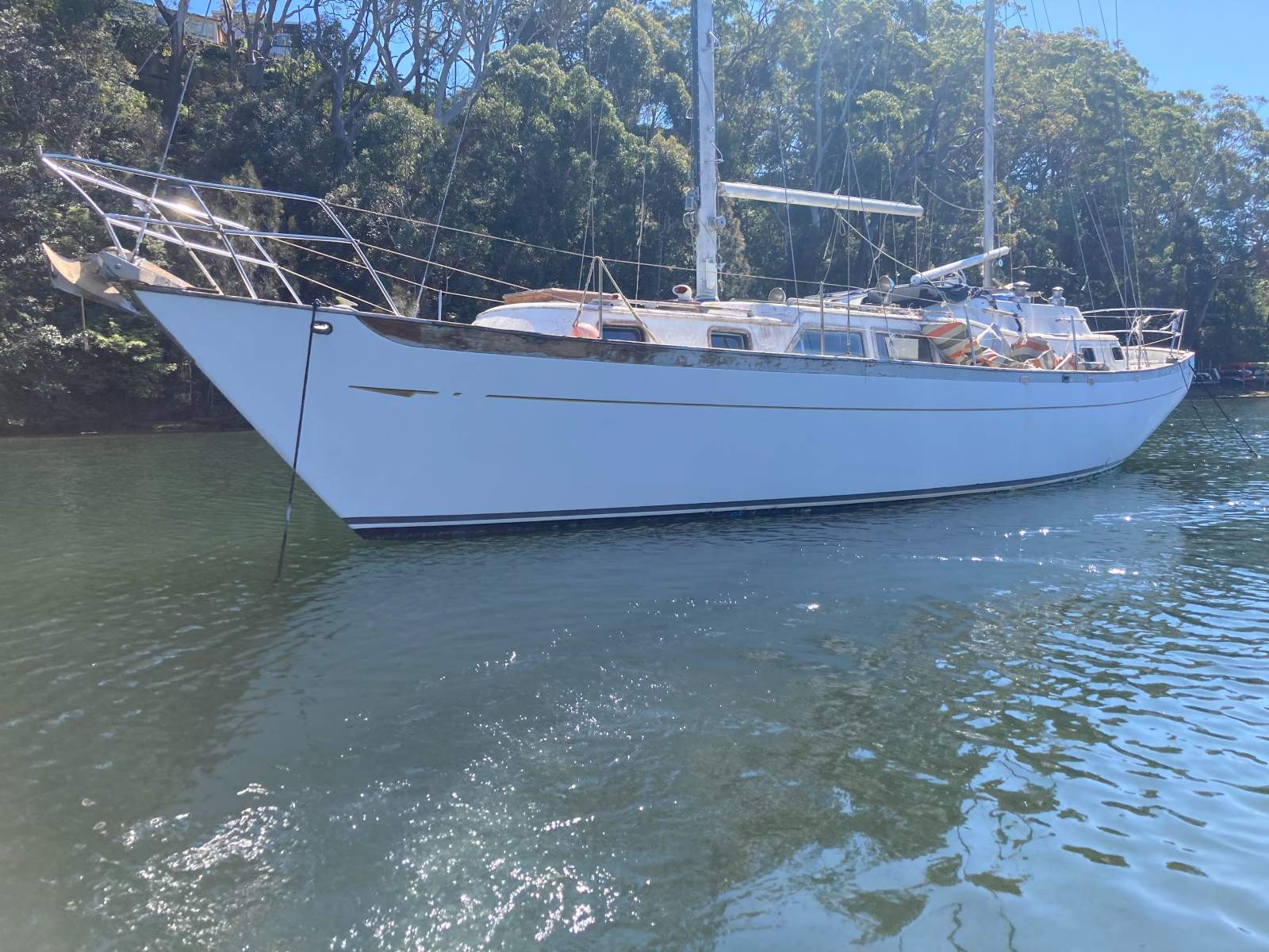 Cheoy Lee 48 Fiberglass Center Cockpit Ketch Rigged (Sydney) Cheoy Lee 48 Fiberglass Center Cockpit Ketch Rigged (Sydney)