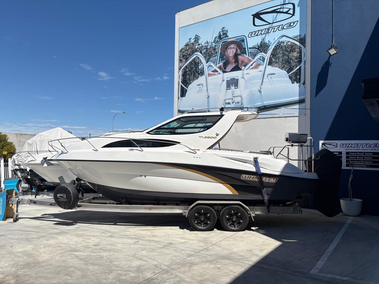 Whittley CR 2600 OB RUNOUT DEMO DEAL