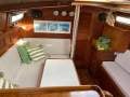 Challenger 39 Pilothouse:New upholstery Challenger 39 Pilothouse:New upholstery