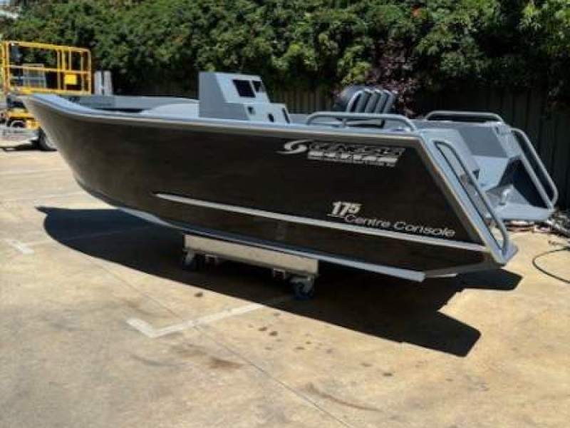 Genesis 460 CC