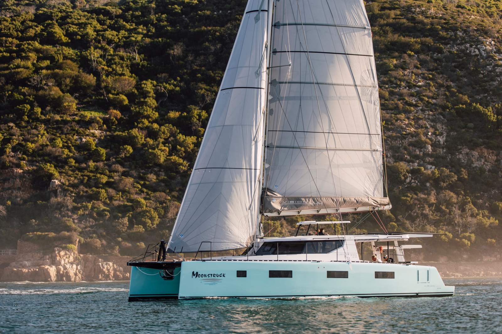 Vision Yachts 444ES Performance Cruising