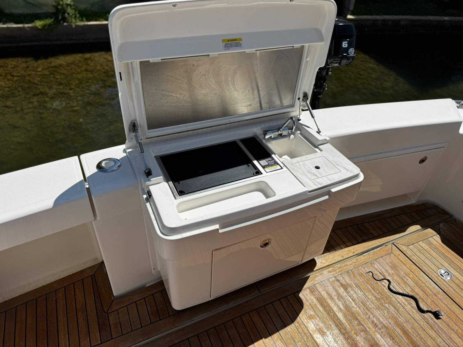  Riviera 445 SUV Boat Brokers of Tasmania