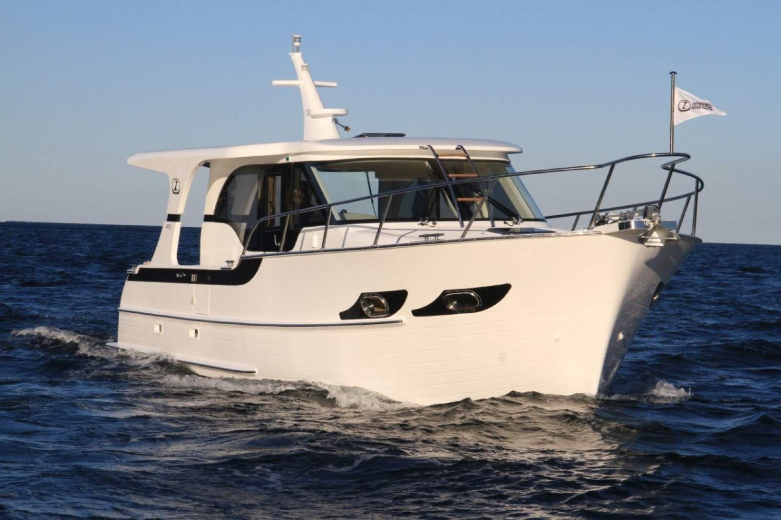 Integrity 340 SX Integrity 340 SX