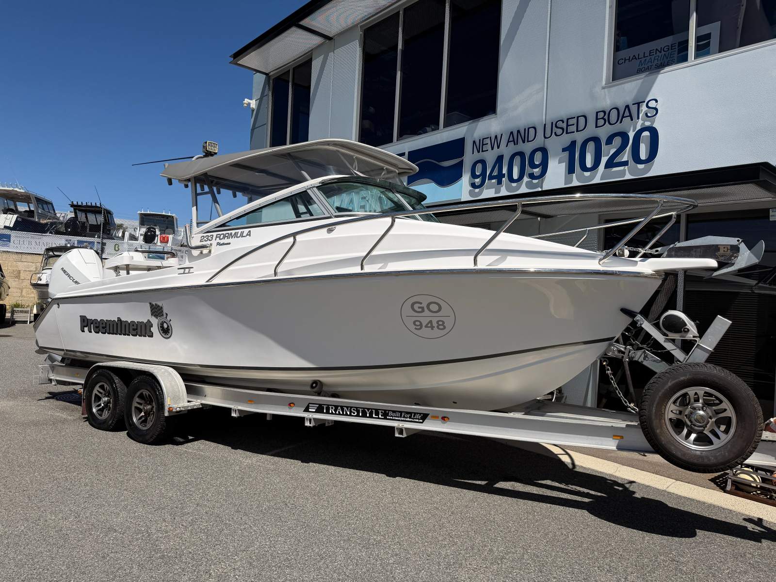 Edencraft 233 Formula - With Twin 300HP Mercury Verados Edencraft 233 Formula - With Twin 300HP Mercury Verados