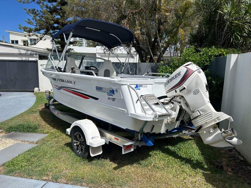 Quintrex 481 Fishabout Trailer:- Quintrex 1100kg Alloy Trailer