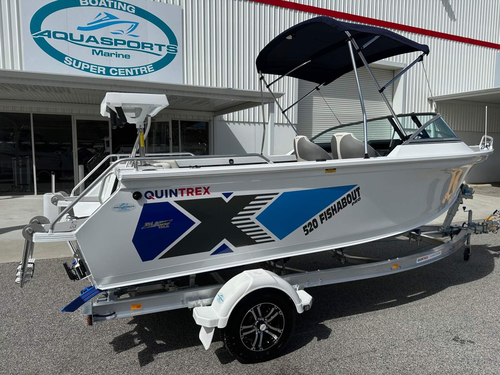 New Quintrex 520 Fishabout Pro