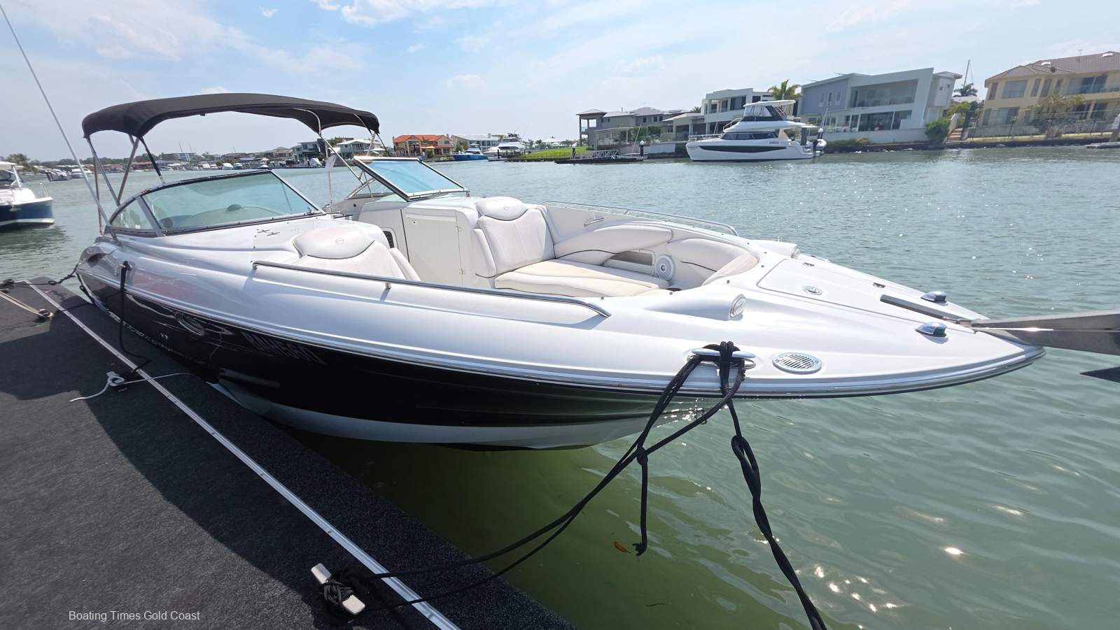 Crownline 320 LS for sale Crownline 320 LS for sale