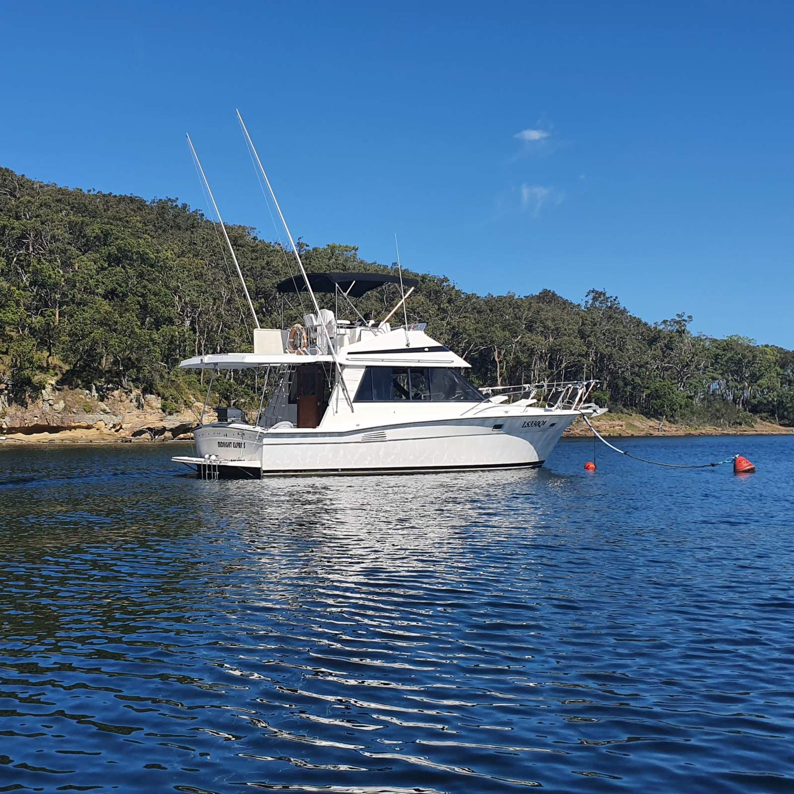 Riviera 33 Open Flybridge