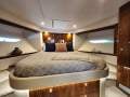 Riviera 6000 Sport Yacht Platinum Edition Riviera 6000 Sport Yacht Platinum Edition