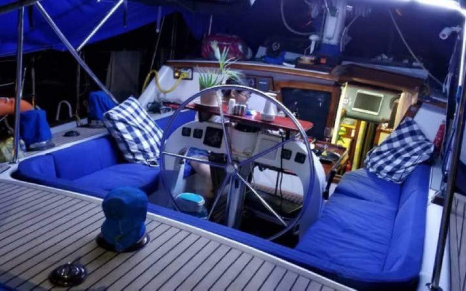 Peter Cole 64ft Motor Sailer Peter Cole 64ft Motor Sailer