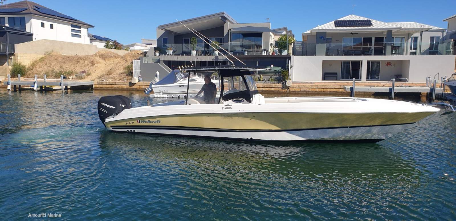 Wellcraft 35 CCF Centre Console