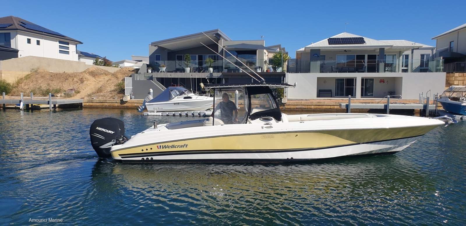 Wellcraft 35 CCF Centre Console