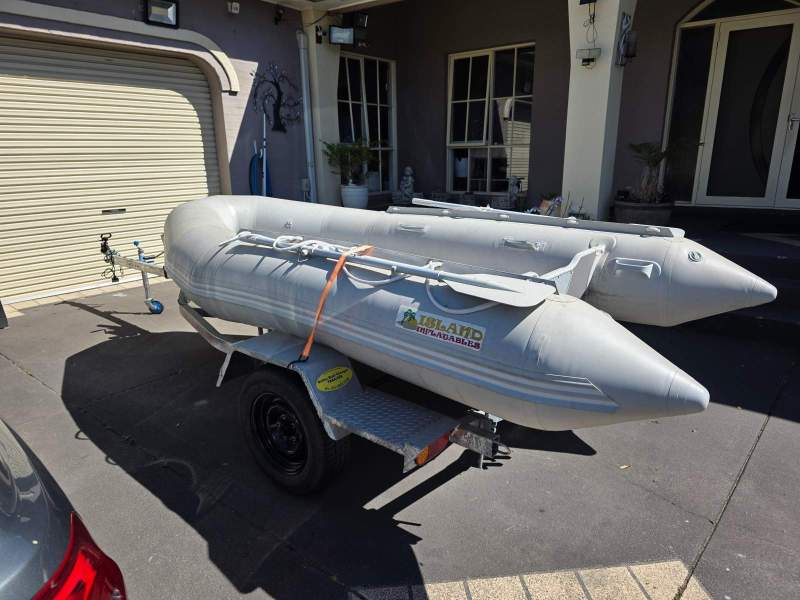 Island Inflatables Island Wood Floor 330 IW330 3.3m Wood Floor Inflatable with Trailer