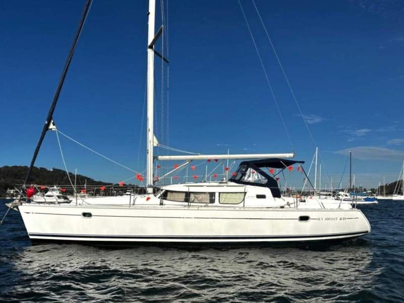 Jeanneau 40 Deck Saloon