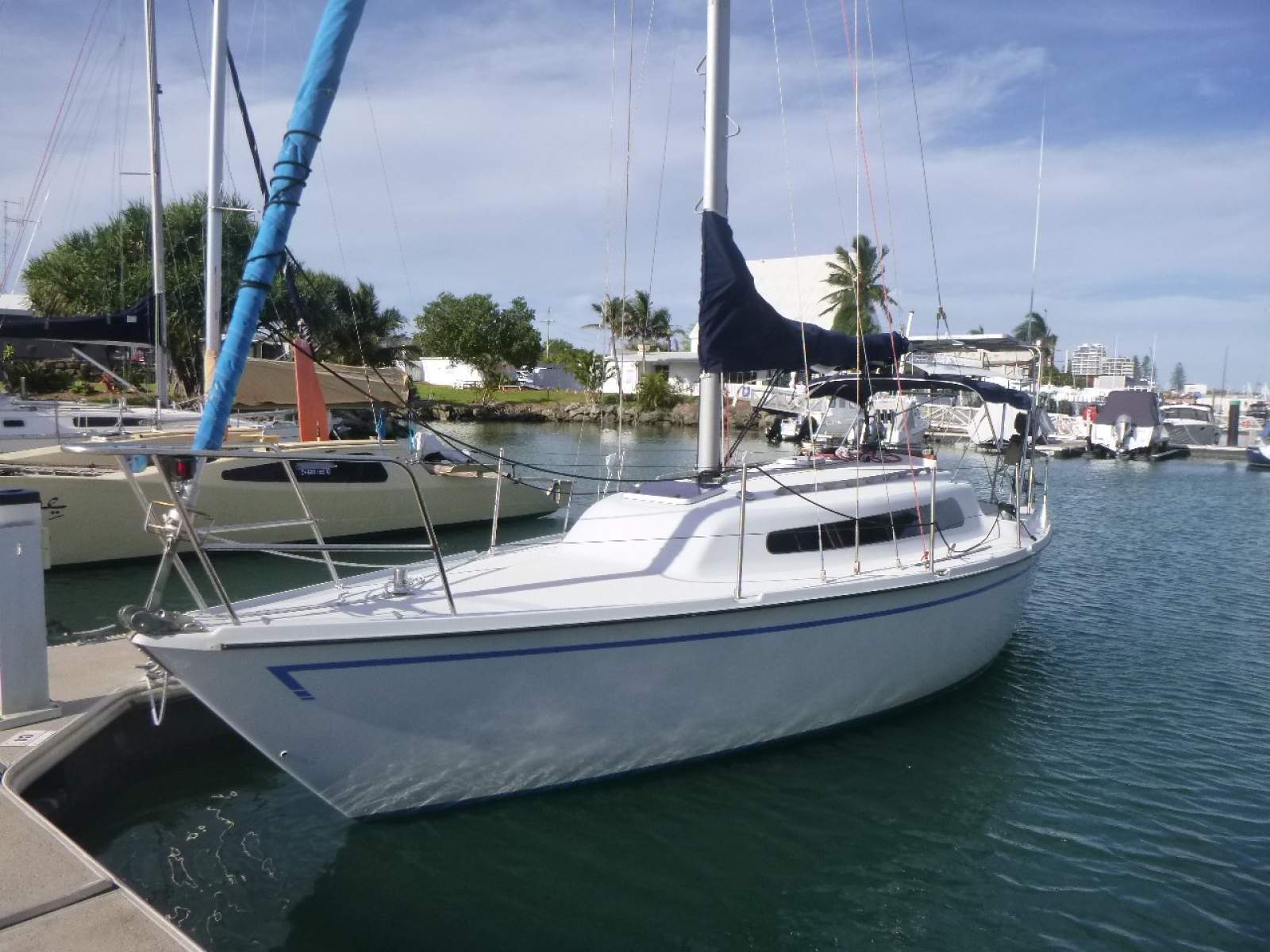 Triton 28