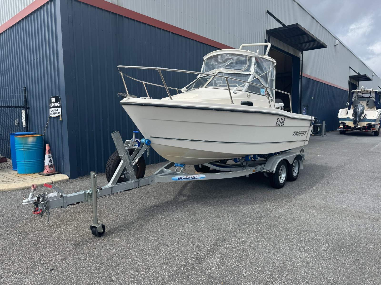 Trophy 1802 WA Good Motor, Good Upgrades & New Trailer
