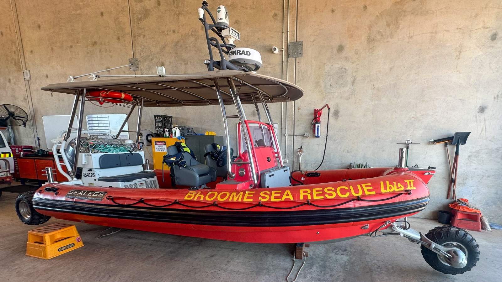 Sealegs 7.7 Amphibious Marine Craft Sealegs 7.7 Amphibious Marine Craft