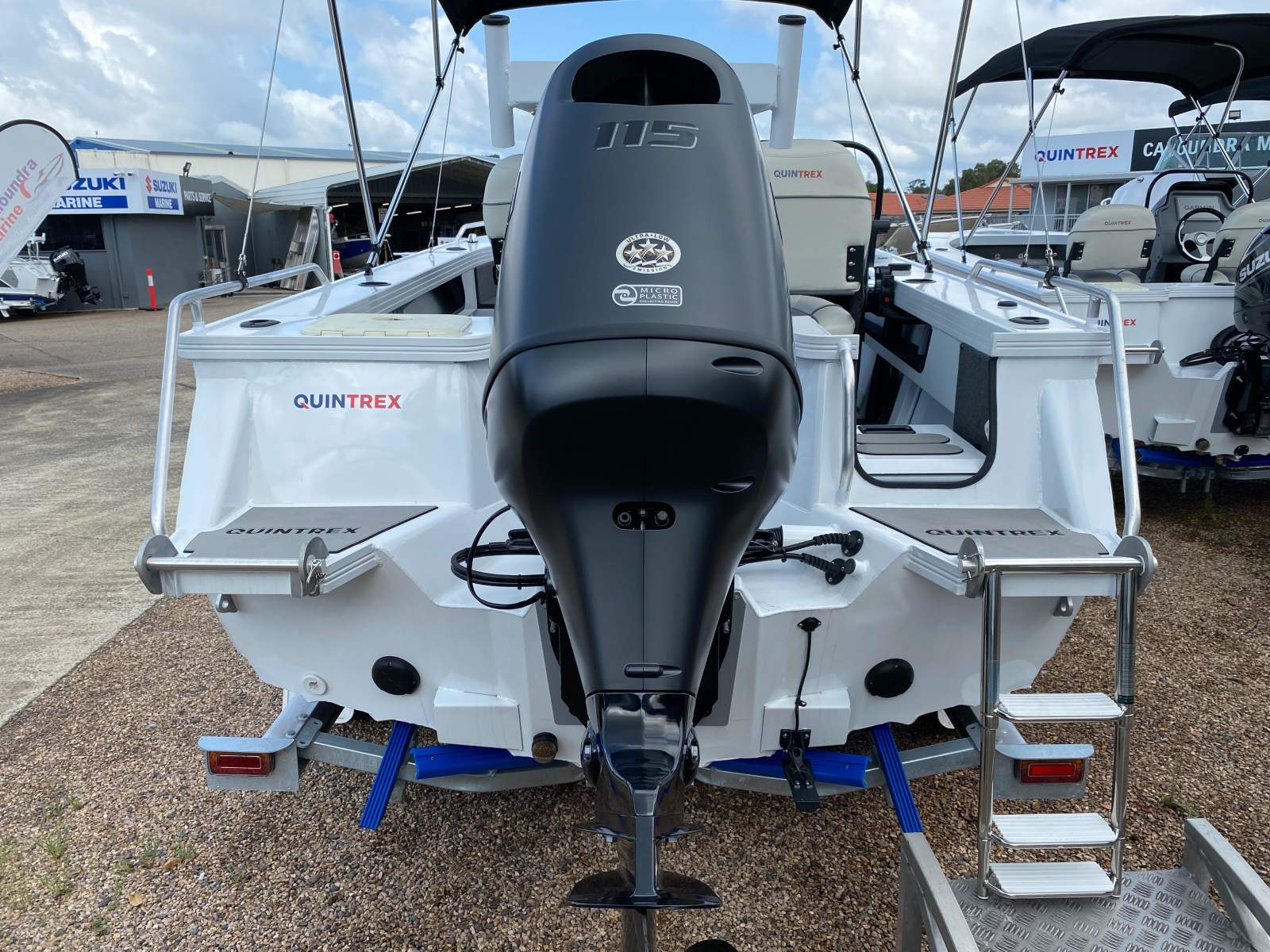 New Suzuki 115hp stealth black with rig kit New Suzuki 115hp stealth black with rig kit