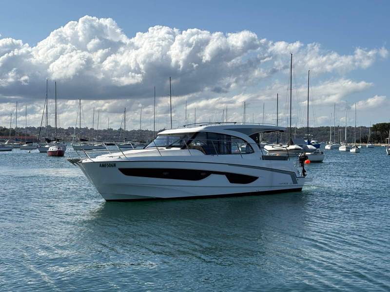 Beneteau Antares 11 OB 2024 MODEL BENETEAU ANTARES 11 COUPE OB