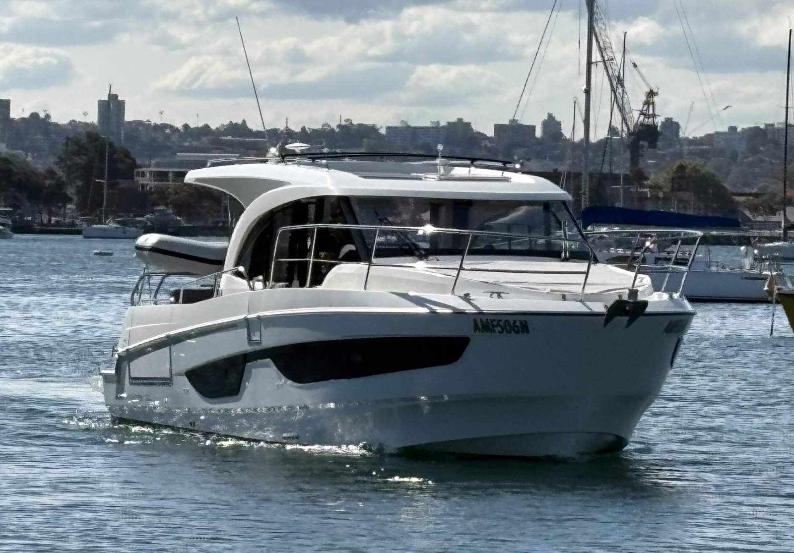 Beneteau Antares 11 OB 2024 MODEL BENETEAU ANTARES 11 COUPE OB