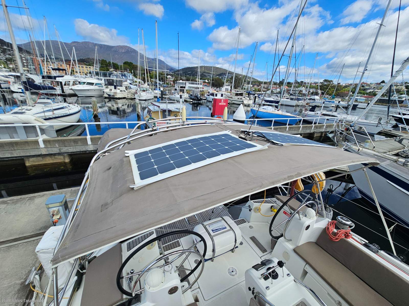 Jeanneau Sun Odyssey 469 Magnetron